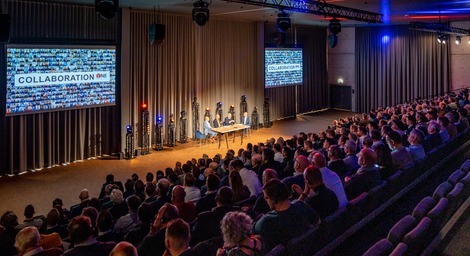 Plenaire sessie tijdens START 2023, het interne congres voor medewerkers van Cebeo
